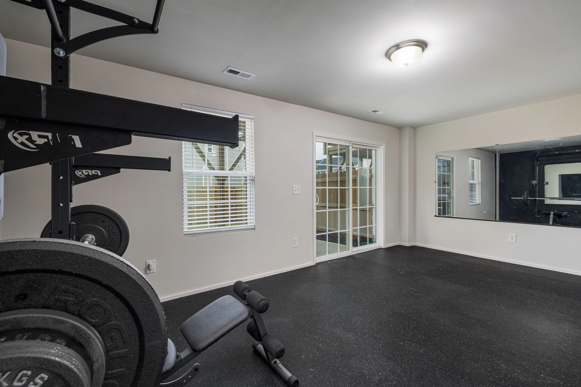 Designing a Luxury Home Gym: Elevating Wellness at Home